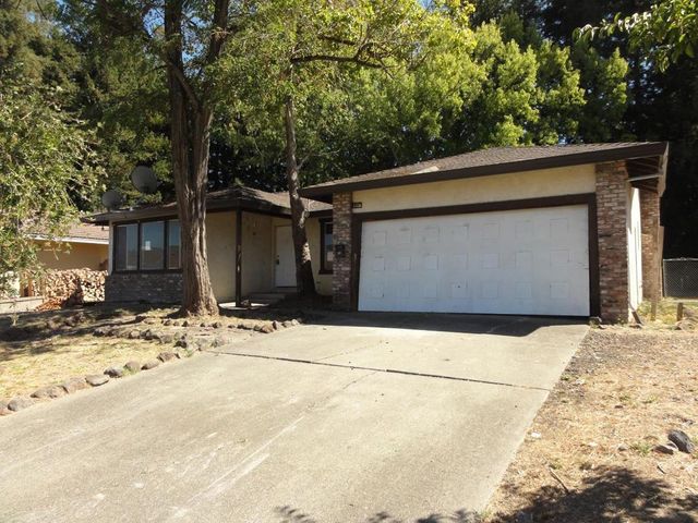 887 Santa Dorotea Circle, Rohnert Park