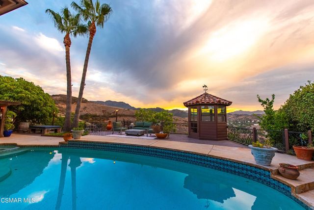 3515 Twin Lake, Westlake Village
