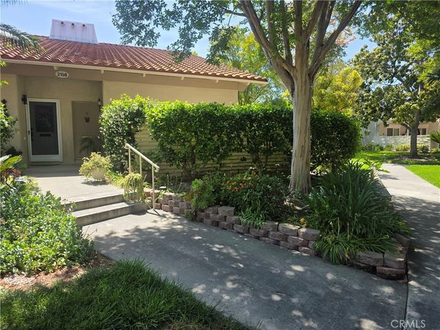 2158 Via Mariposa E # B, Laguna Woods