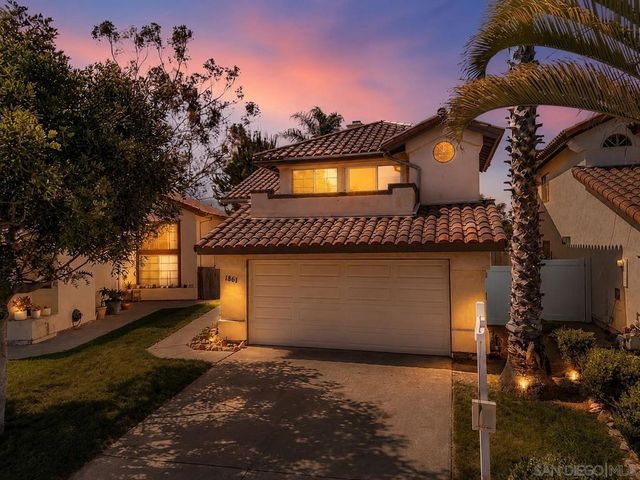 1861 Avenida Segovia, Oceanside