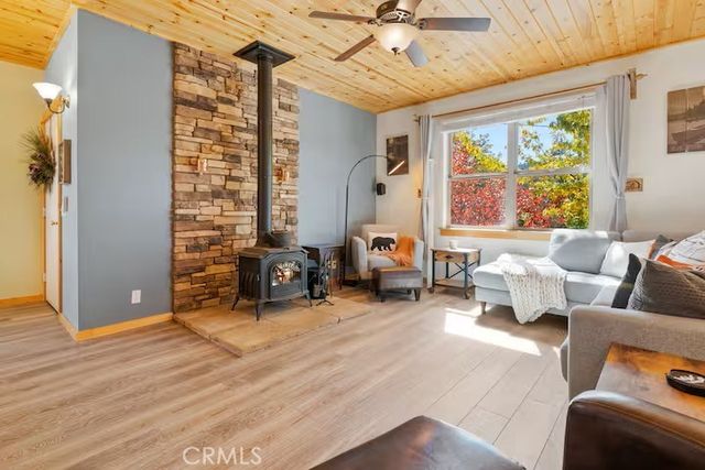 40272 Mahanoy Lane, Big Bear Lake
