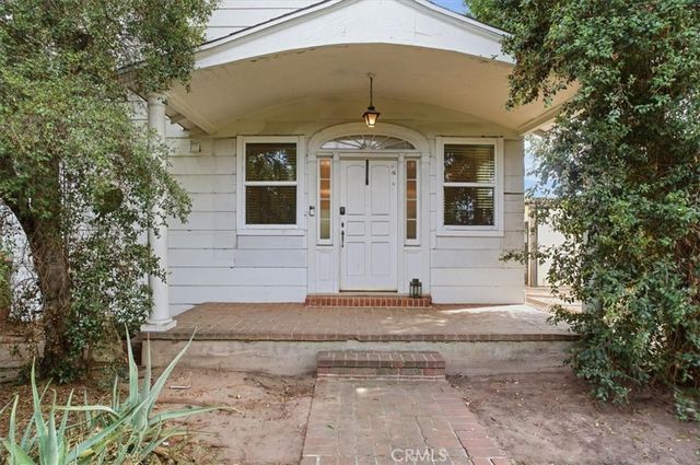 15808 Nordhoff, Los Angeles