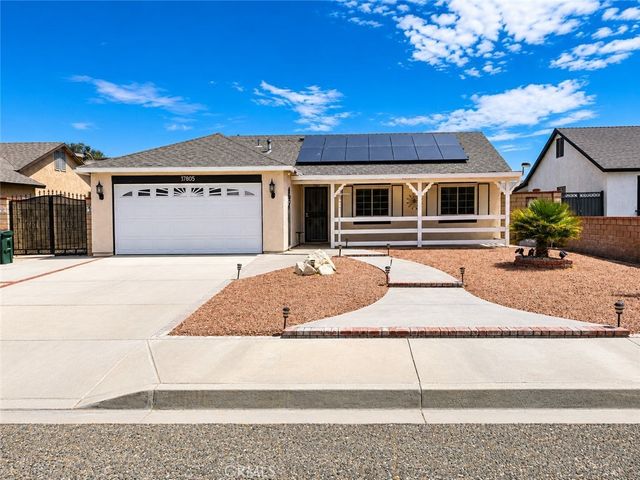 17805 Carson Circle, Adelanto
