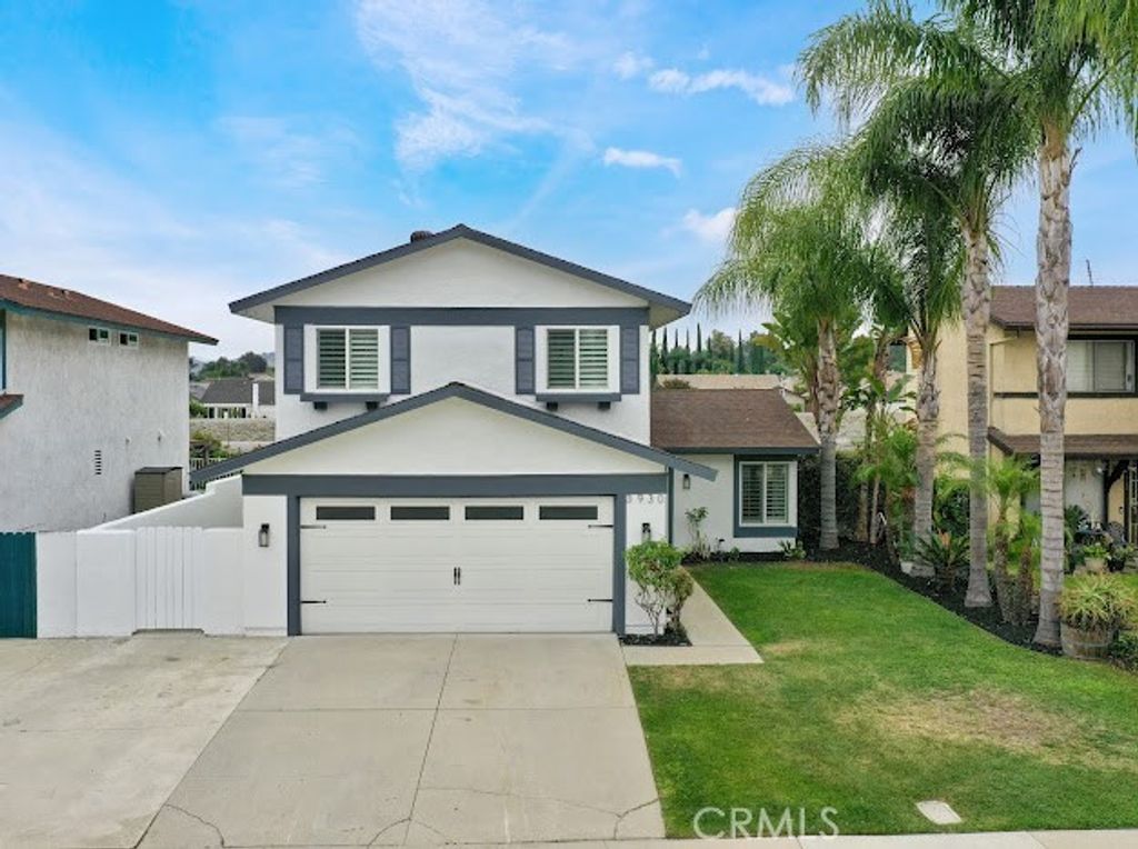 3930 Yellowstone, Chino