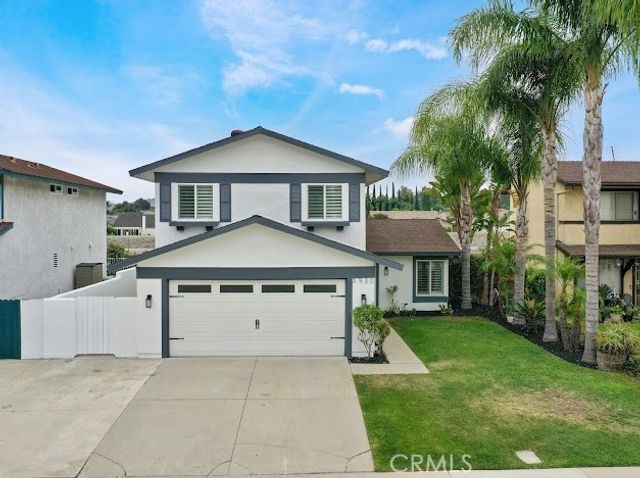 3930 Yellowstone, Chino