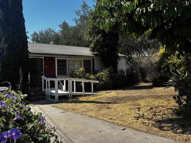 8129 Lemon Grove, Lemon Grove