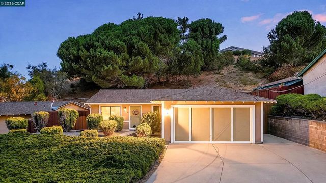 2506 Henry Ave, Pinole
