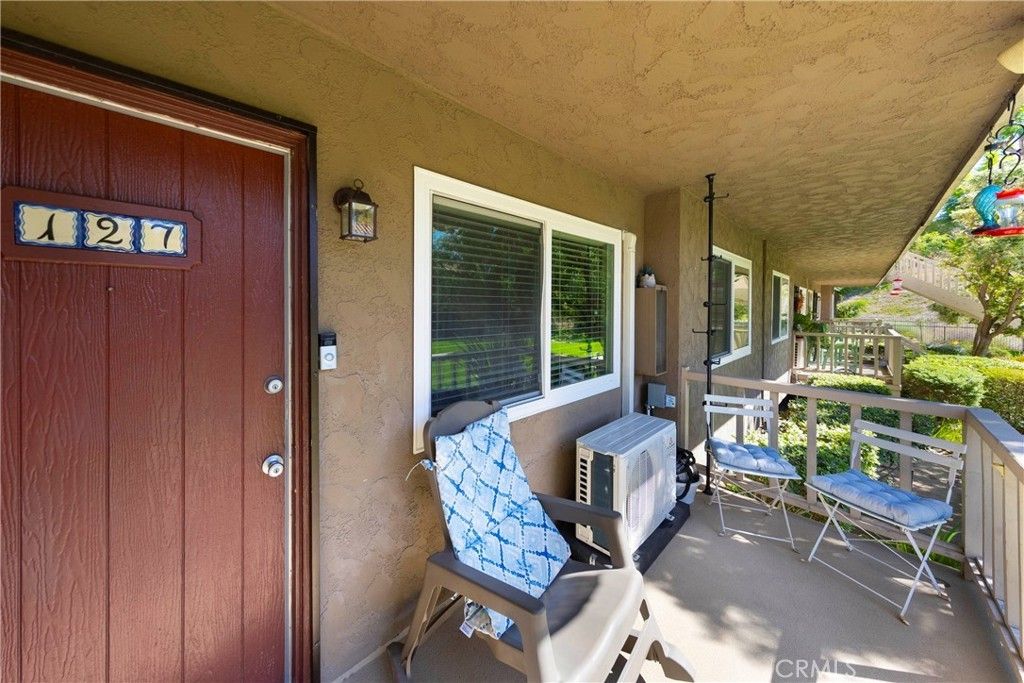 611 S La Veta Park Cir # 127, Orange