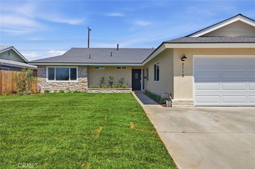 2113 S Forest, Santa Ana