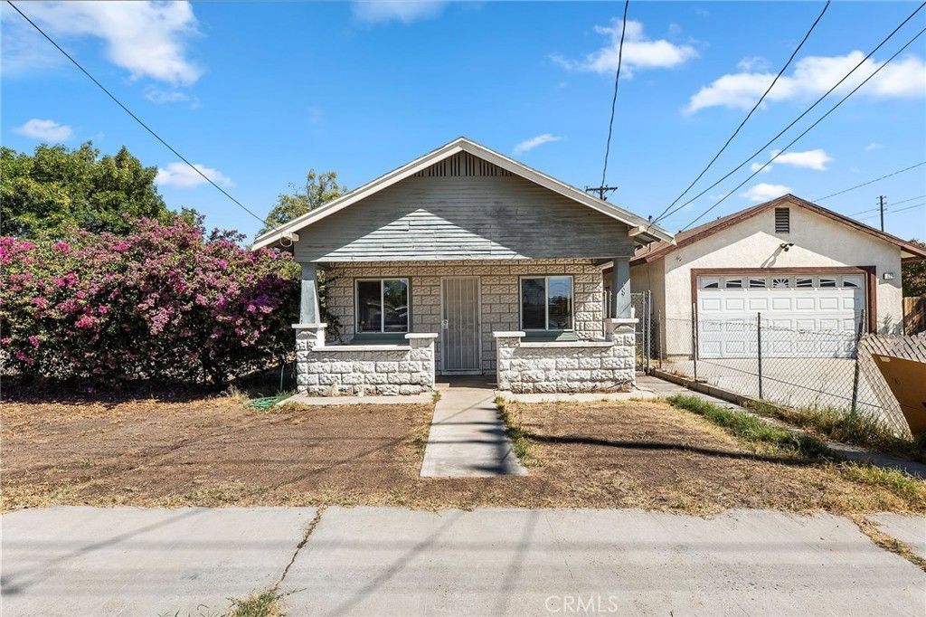 409 W L, Colton