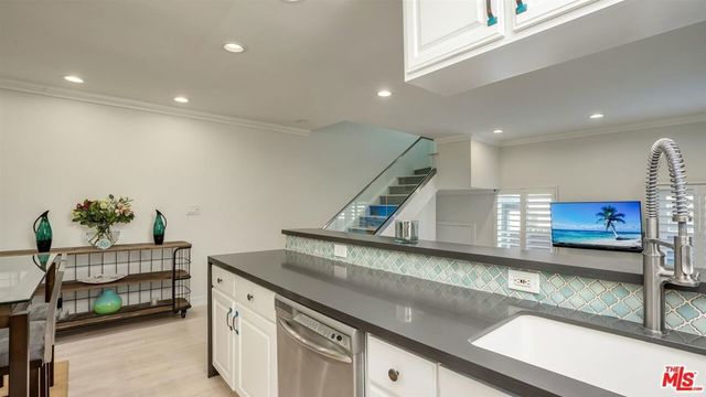 1144 17th Street # 11, Santa Monica