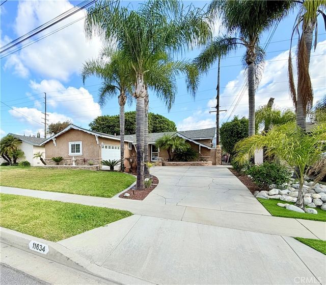 11634 Singleton Drive, La Mirada