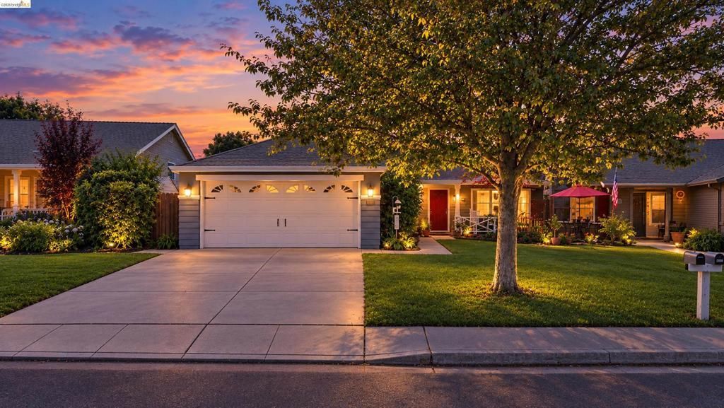 686 Frazier Drive, Oakley