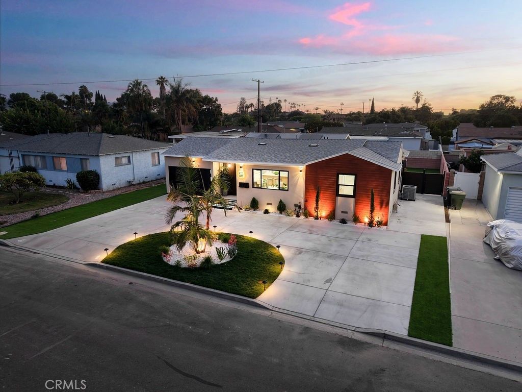 209 N Dahlia Drive, Anaheim