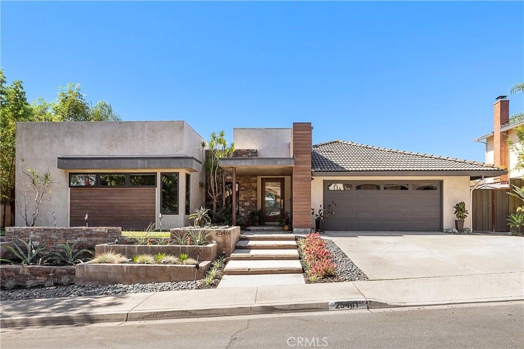 25461 Posada, Mission Viejo