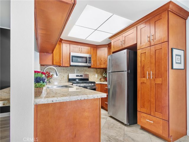 1159 E 1st, Tustin