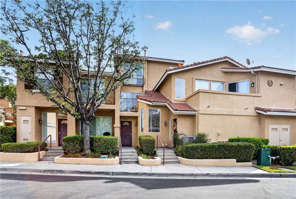 7731 E Portofino, Anaheim