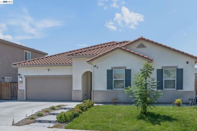 2133 Day Lily Ave, Manteca