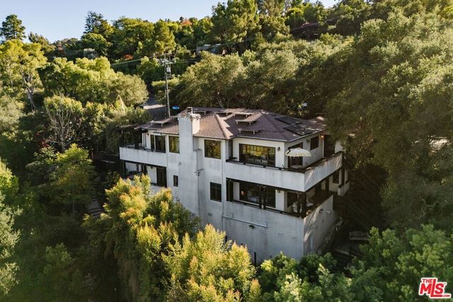 1273 Fernwood Pacific Drive, Topanga