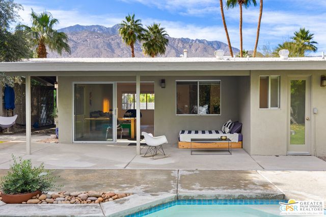 530 N Calle Rolph, Palm Springs