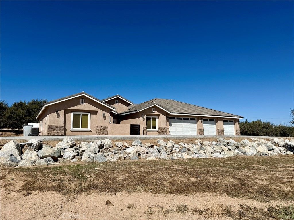 5826 Casita, Oak Hills