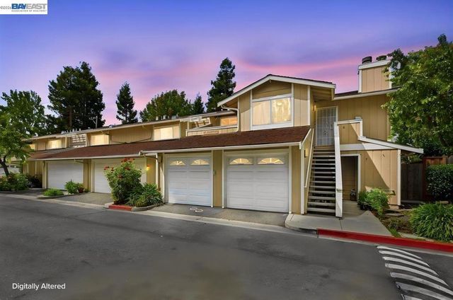 47 Raintree Ct # 6, Hayward