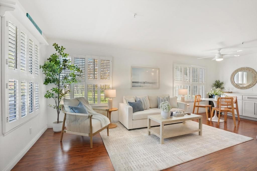 18242 Parkview Lane # 208, Huntington Beach