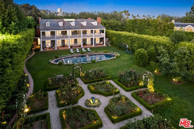 805 N Alpine Drive, Beverly Hills