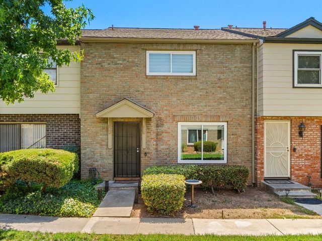 1253 N Mollison Avenue # D, El Cajon