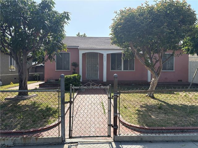 14023 Studebaker Rd, Norwalk