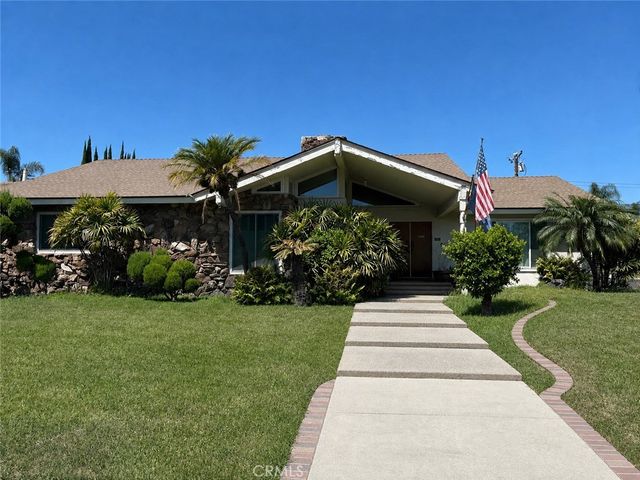 10003 Mattock, Downey