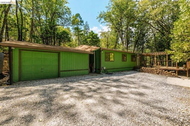 22748 Fuller Rd, Twain Harte