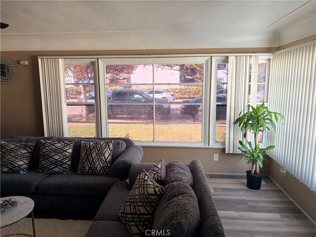 559 W 25th, San Bernardino