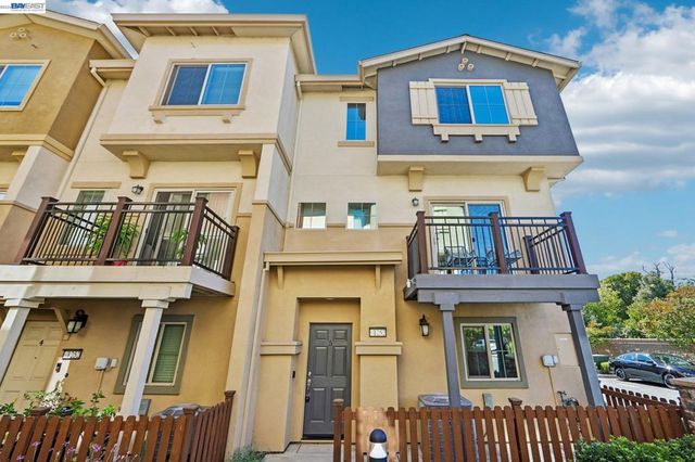 1252 Detroit Ave # 5, Concord