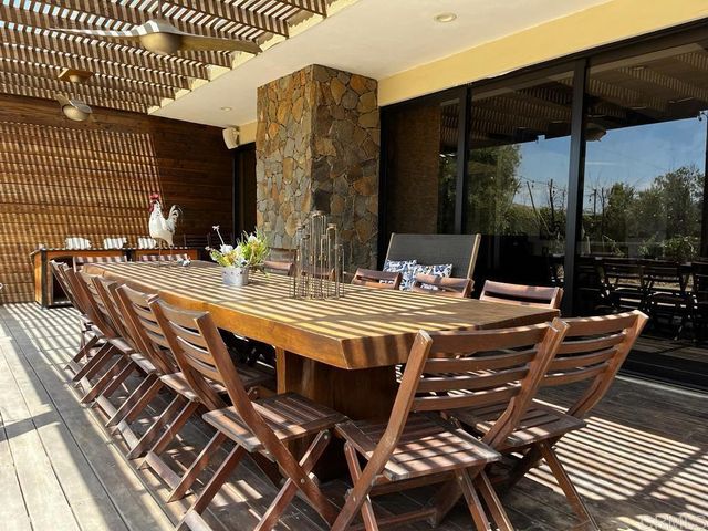 100 Valle De Guadalupe, Other