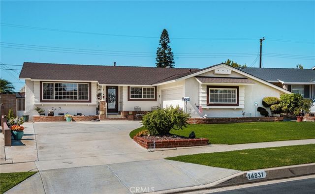 14831 Barnwall, La Mirada