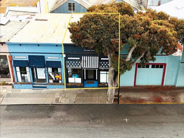 217 Grand Avenue, Pacific Grove