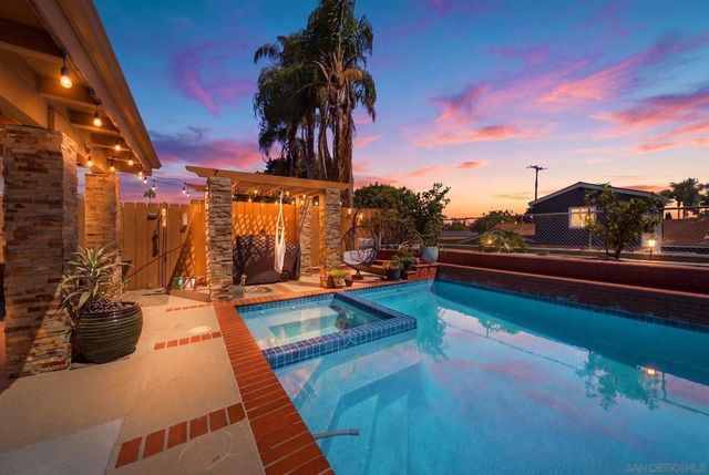 6885 Rockglen Ave, San Diego