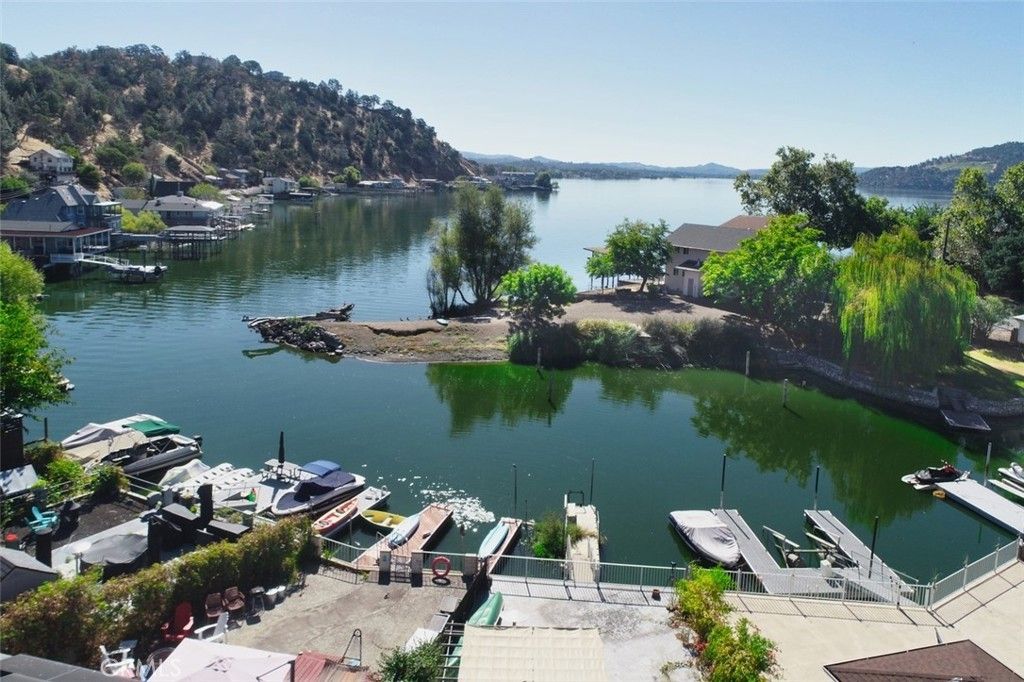 12953 Lakeshore, Clearlake