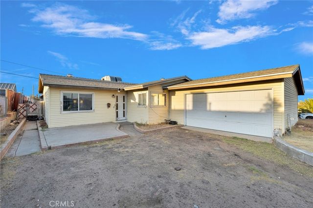 1101 E Virginia Way, Barstow