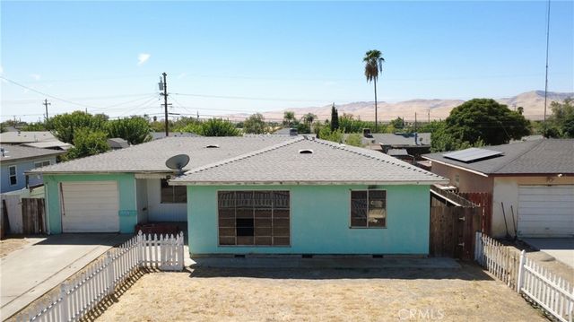 740 E Monterey, Avenal