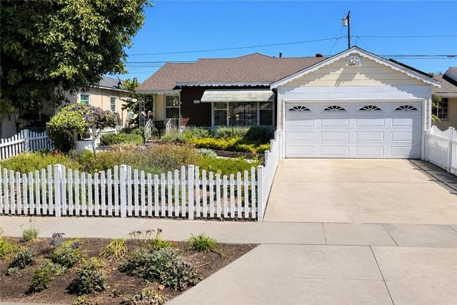 5122 Downey, Lakewood