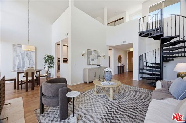 1271 Granville Avenue # 402, Los Angeles