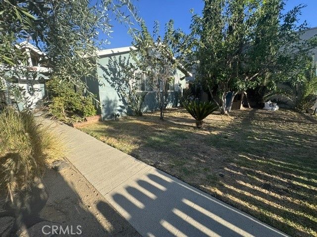 11116 Woodley, Granada Hills