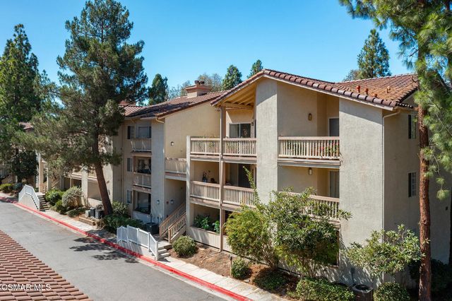 5728 Oak Bend Lane # 208, Oak Park