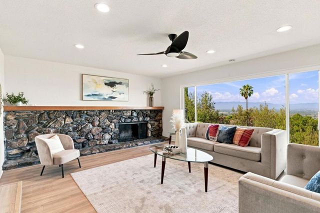 895 Tybalt Drive, San Jose
