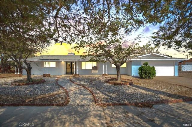 8941 Cottonwood, Hesperia