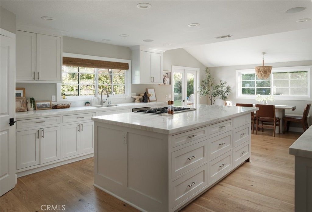 2056 Port Weybridge Place, Newport Beach
