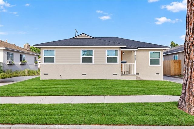 4548 Radnor, Lakewood