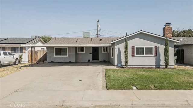 611 San Gabriel, Clovis